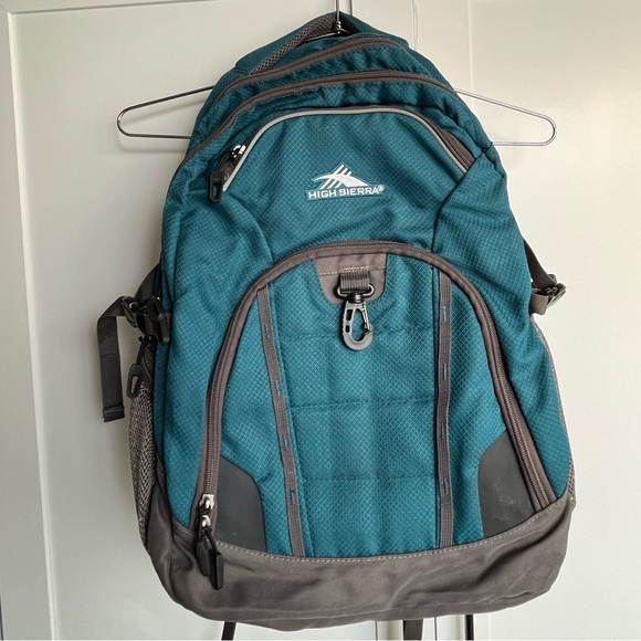 Dark teal High Sierra full size backpack like new condition - Picture 4 of 4